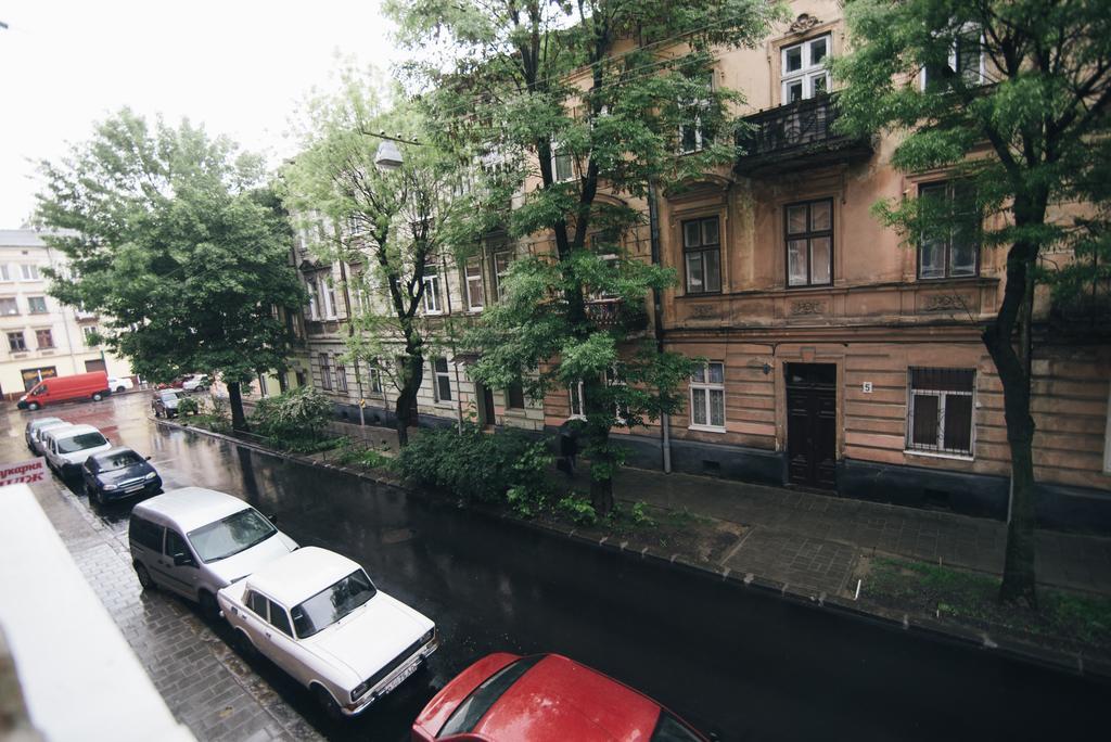 Apartment On Bernarda Meretyna Lwów Zewnętrze zdjęcie